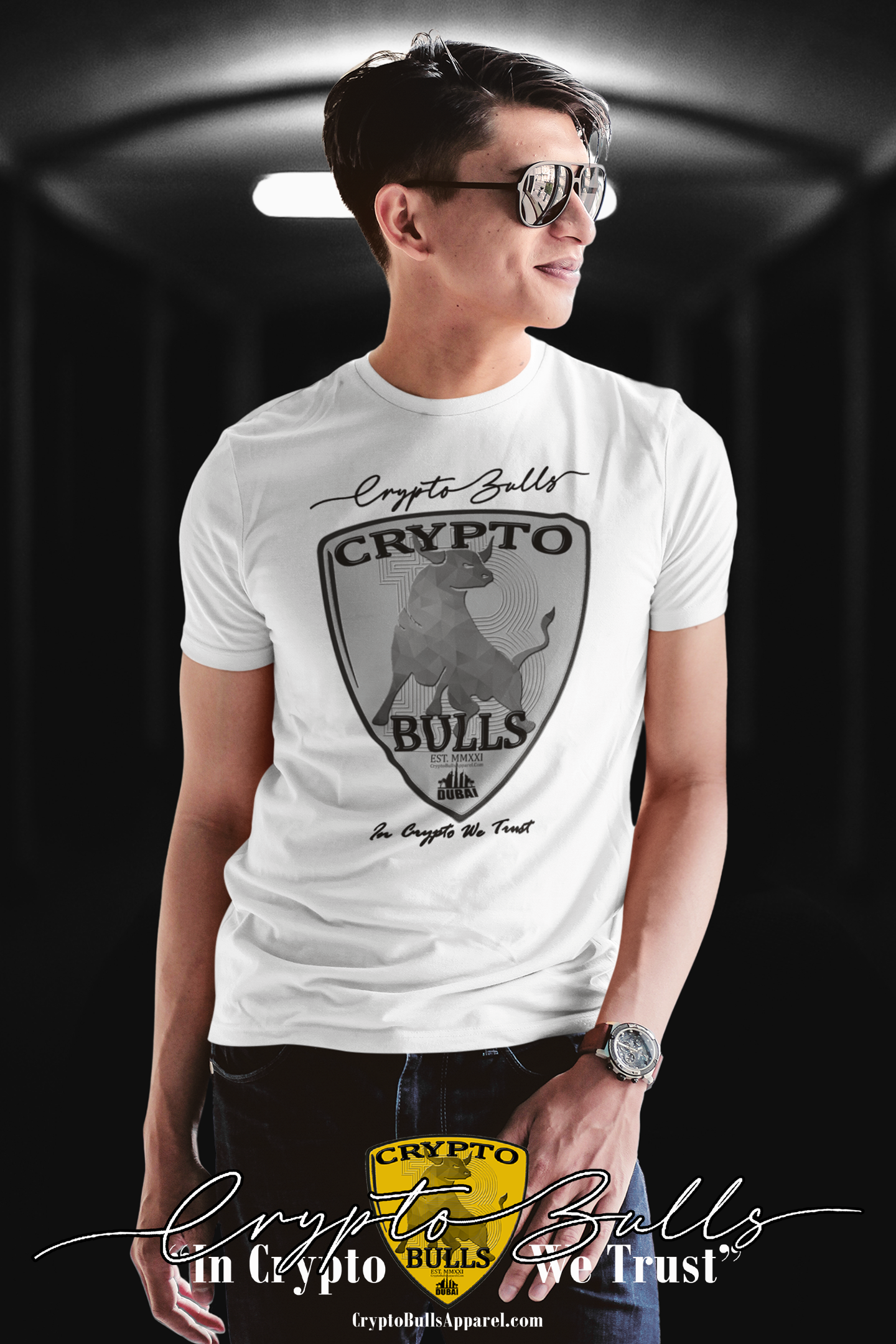 Essentials - Large Grey Crypto Bulls Crest White Short Sleeve